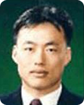학술연구부단장 이형택 교수 이미지